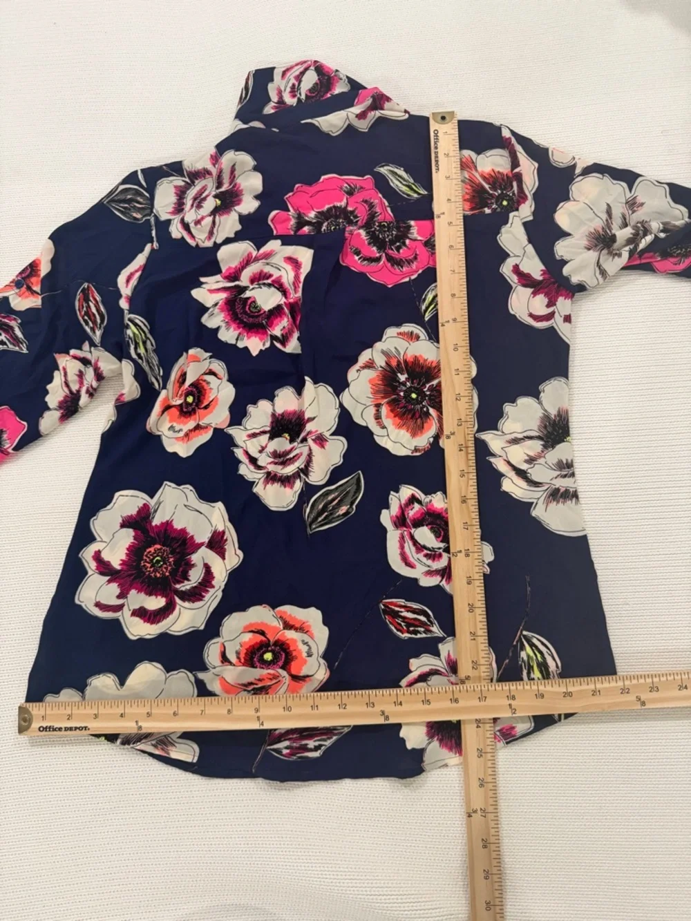 NWT Express Button-Down Shirt with Pink, White, and Orange Floral Print - Picture 6 of 8